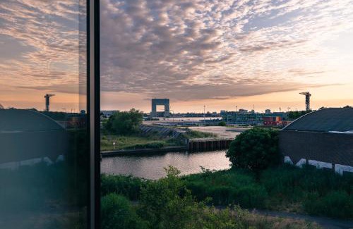 Amsterdam North Appartement | BNBNRD Amsterdam - new, modern private studio 45m2