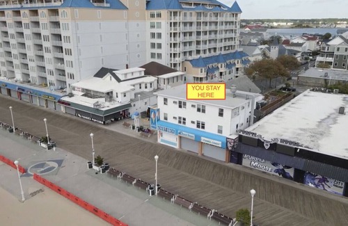Ocean City Appartement | Boardwalk Bliss – Oceanfront Escape 3