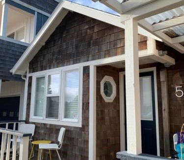Long Beach Hôtel | Boardwalk Cottages
