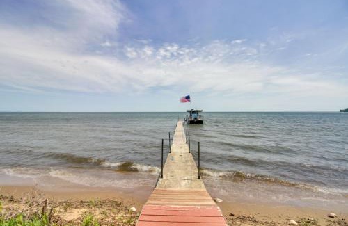 Garrison Maison | Boat and Fish on Mille Lacs Lake Walleye Cabin