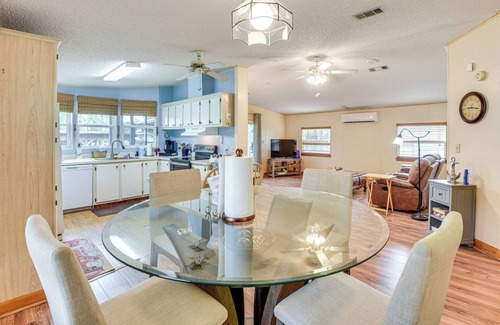 Satsuma Maison | Boat Dock & Waterfront Deck: Home in Satsuma!