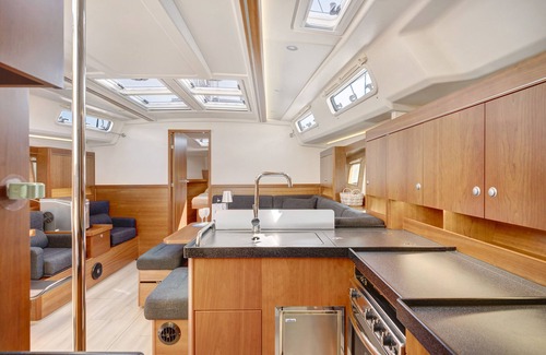 Positano City Centre Location De Bateaux | Boat 'Sailboat Hanse 455' with Private Terrace, Wi-Fi and Air Conditioning