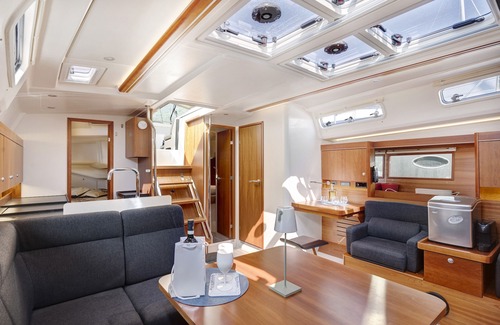 Positano City Centre Location De Bateaux | Boat 'Sailboat Hanse 455' with Private Terrace, Wi-Fi and Air Conditioning