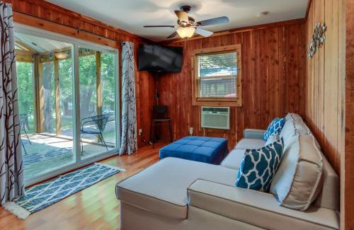 Warsaw Maison | Boat Slip and Screened Porch Warsaw Cabin Retreat