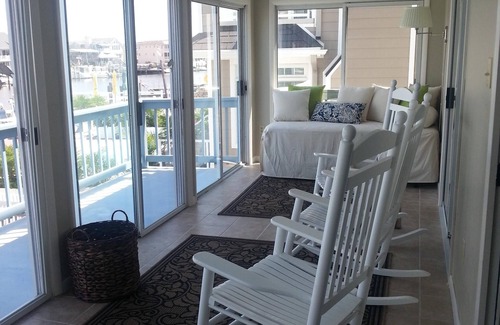 Riviera Maison | Désireux de réserver la dernière semaine ouverte! Message pour une bonne affaire sur la baie.