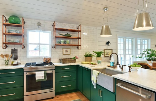 Warwick Maison | Boaters Dream Lake House 3/3.5 with 2 kitchens