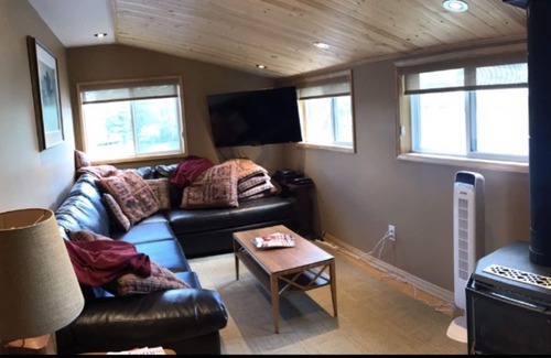 Drummond-North Elmsley Maison | Boathouse on Otty Lake