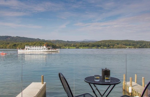 Windermere Maison | Boathouse on the Lake