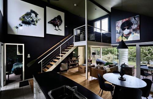 Daylesford Maison | Boatshed Villas by Istana - Green Door