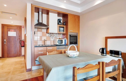 Mexilhoeira da Carregacao Appartement | Boca do Rio - Appartement T1, proche mer, avec piscine partagée et Wi-Fi