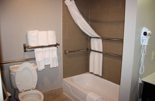 Deerfield Beach Hôtel | Boca Suites Deerfield Beach, SureStay Collection by BW