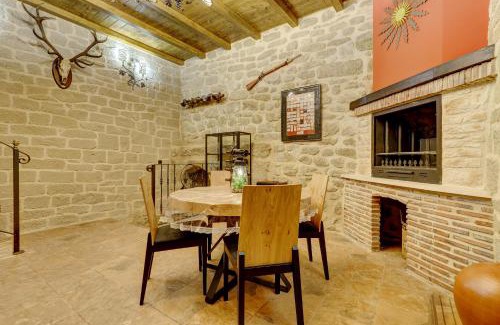 Cihuri Maison | Bodega La Tomata