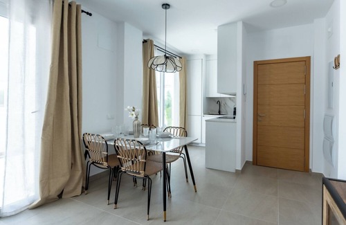 Villanueva del Ariscal Appartement | Bodega Olehousing - Three Bedroom Apartment, Sleeps 6