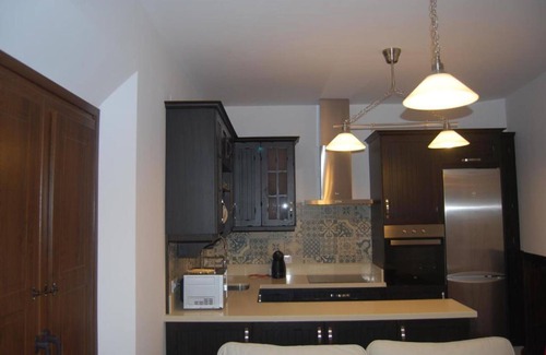 Constantina Appartement | Bodeguetas 1 bedroom with patio pets welcome