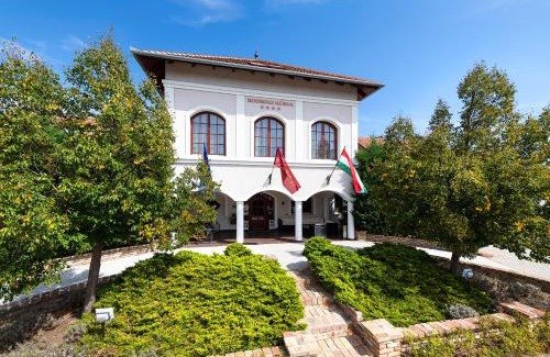 Inarcs Hôtel | Bodrogi Kúria Wellness Hotel