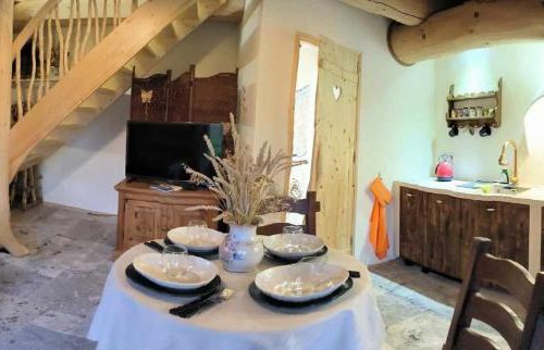 gmina Bedzino Appartement | Bodychówka "Leśny"