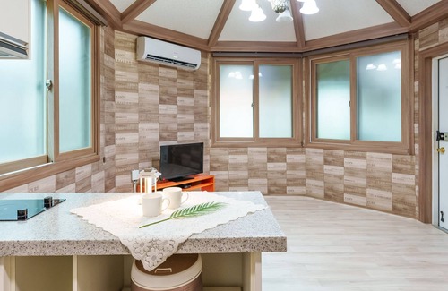 Boryeong Maison | Boeryeong Rainbow Oceanview Pension