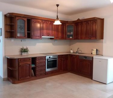 Tiszalok Appartement | Boglárka Vendégház Tiszalök
