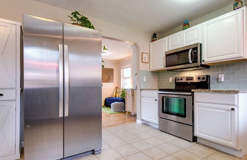 Lamar Heights Area Maison | Bohemian Arvada Retreat, close to Old Town, I-70, and great parks and bike paths