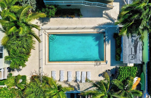 Ocean Ridge Copropriété | Bohemian Beach Getaway steps from sand