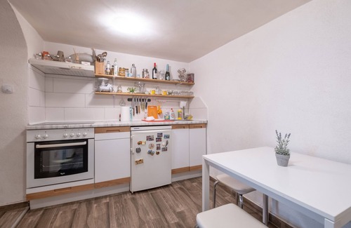 Sofia City Center Maison | Bohemian Guest House