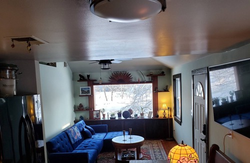 Tallman Appartement | Bohemian Waterfront apartment in private home