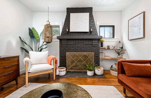 Xenia Maison | Boho Bungalow: 3BR on Miami Bike Path, Sleeps 7!