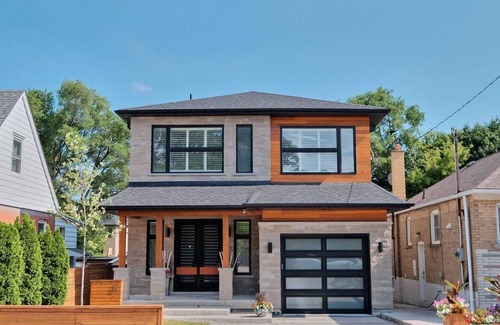 Topham Park Maison | Boho-chic Spacious Basement Apartment