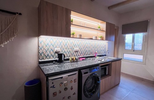 Giza Appartement | Boho Getaway with Pyramids View & Jacuzzi