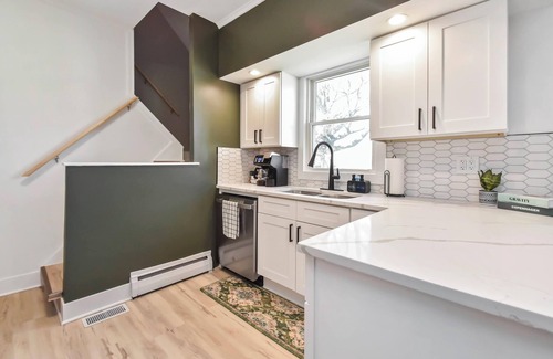 Peoria Maison | Boho Heights Hideaway: Spacious 4 BR - 2 BA - NEWLY REMODELED! Fully Fenced!