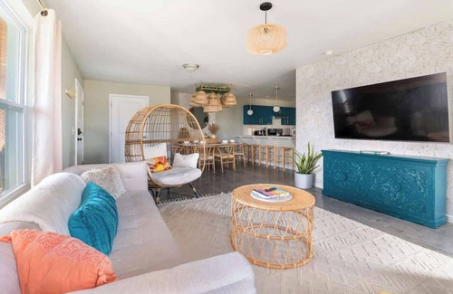 Ithaca Maison | BOHO HOUSE- A Rural Escape For The Modern Bohemian