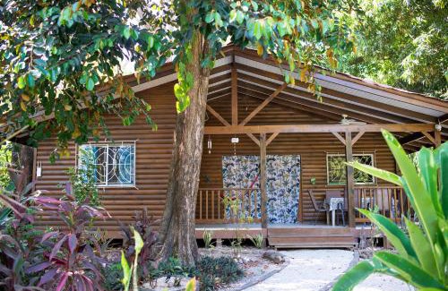 Cedros Cabine | Boho lodge Montezuma l&l
