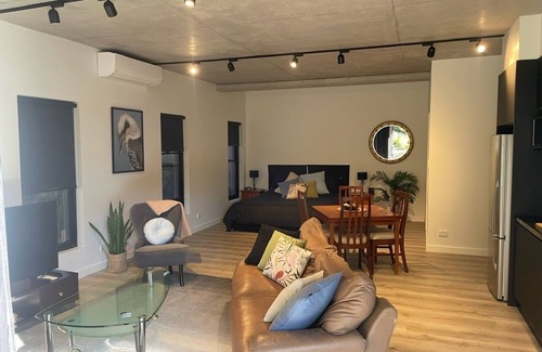 North Turramurra Appartement | Boho Studio close to village