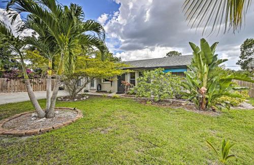 Bonita Springs Maison | Boho-Style Escape with Patio about 3 Mi to Bonita Beach!