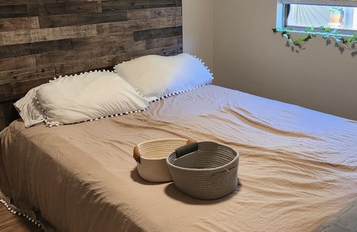 Cambria Maison | BOHO STYLE PRIVATE ROOM