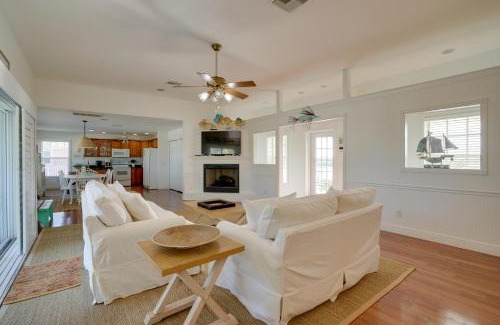 Bokeelia Maison | Bokeelia Island Oasis Waterfront, Private Dock!