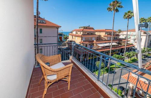 Borgio Verezzi Appartement | Bolle blu - By Ligooria