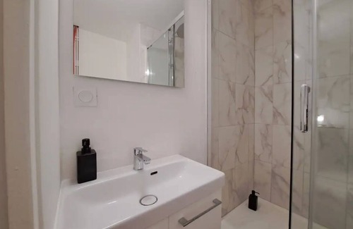Reims City Centre Appartement | Bologne, Studio Climatisé