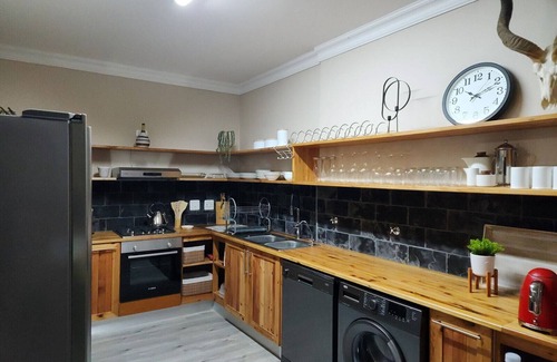 Garden Route District Municipality Cabine | Bon Game Reserve