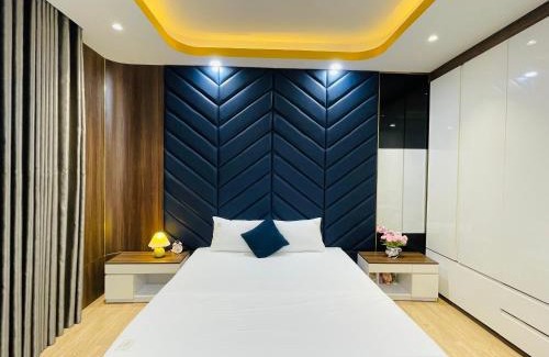 Huong Thuy Appartement | Bon's Homestay - NGUYÊN CĂN 3 phòng ngủ - Hai mặt tiền - Bãi đỗ xe có mái che miễn phí