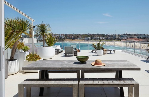 Bondi Beach Appartement | Bondi Beachfront - arguably the best view in Bondi!