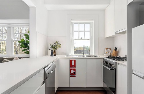 Woollahra Appartement | Bondi Junction Apartments by Urban Rest