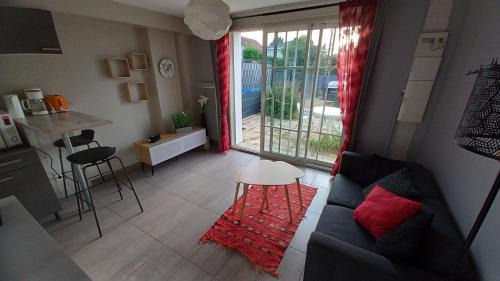 Chaponost Appartement | Bonheur des prés, T2 jardin, parking