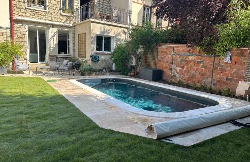 Poissy Appartement | Bonheur en Seine, Piscine, Vue Seine