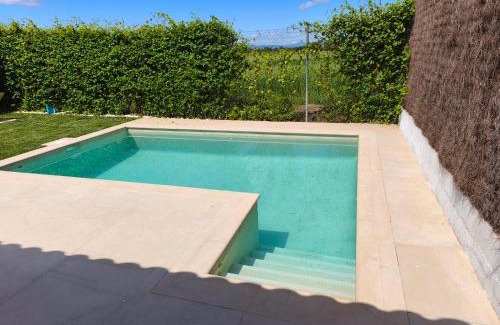 Valdetorres de Jarama Maison | Bonita casa con jardín y piscina
