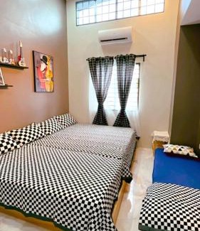 Sungai Pelek Maison | Bonjour Homestay