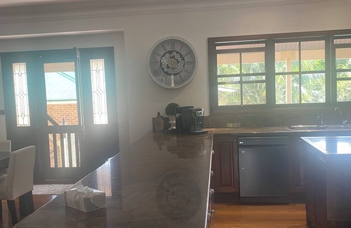 Bonny Hills Maison | Beautiful 3 acre estate situated 500 mtrs from the Beach