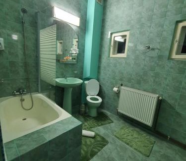 Tirgu Jiu Maison | Bonton Rooms