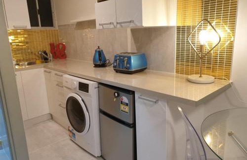 Mount Albert Appartement | Book Now Affordable Cute Cozy studio with Carpark 23
