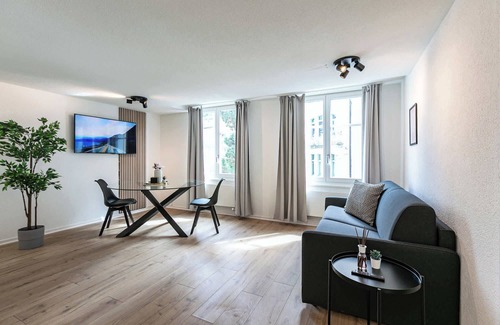 St. Gallen Appartement | book2stay 2-room apartment #5 Kronberg up to 4 people